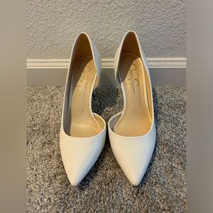 Jessica Simpson Women Heels, size 9.